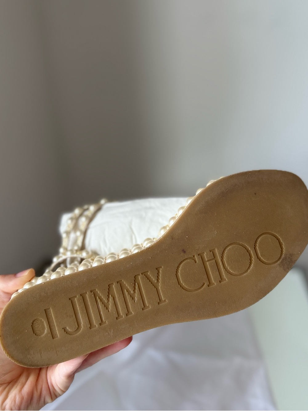 Jimmy Choo Drive Pearl-embellished Leather Espadrille Wedge Sandals 
$1,525 39.5 - Picture 14 of 15